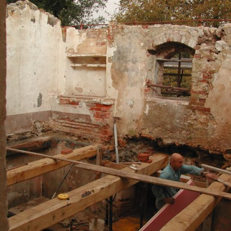 Tuscan farmhouse renovation